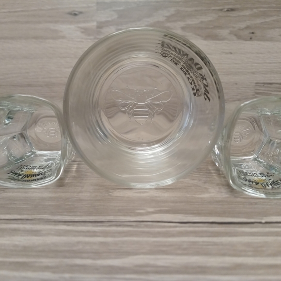 Jack Daniels Tennessee Honey Glass Set - Picture 5 of 10